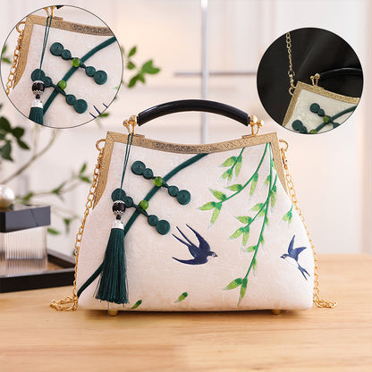 Embrodered clutch handbags